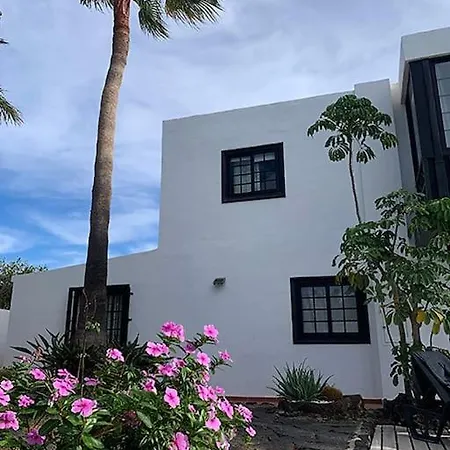 Con Piscina Privada Lujo